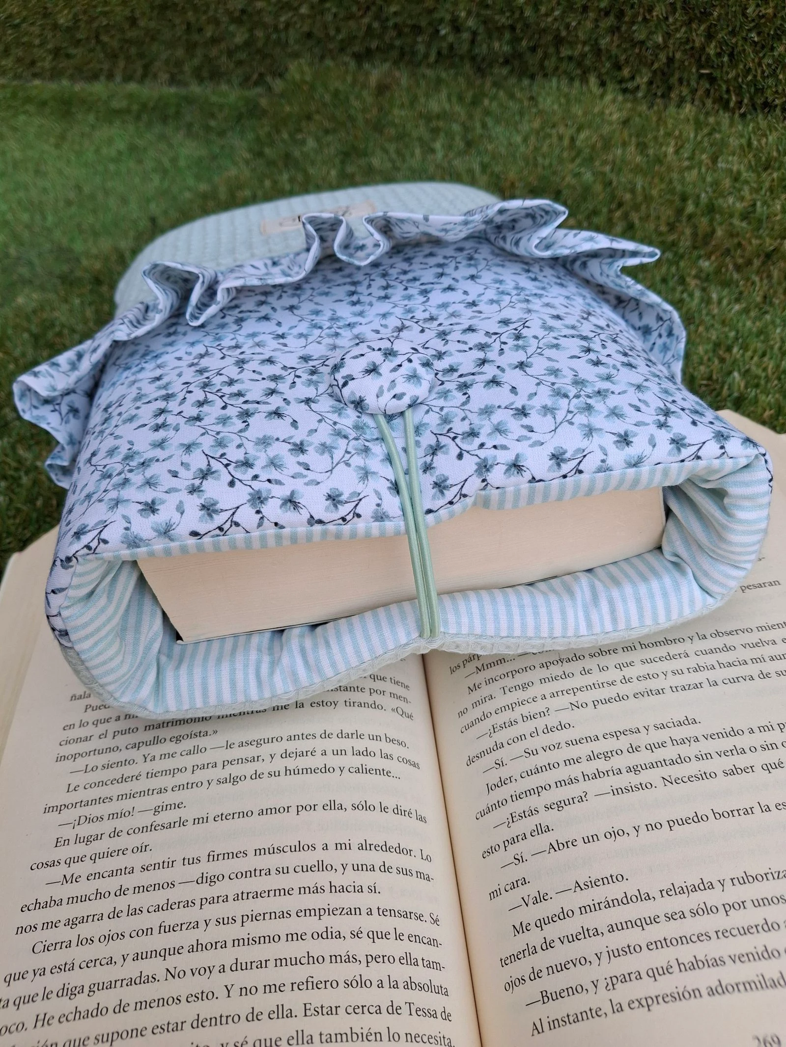 Célula para livro acolchoada feita à mão – photo 2